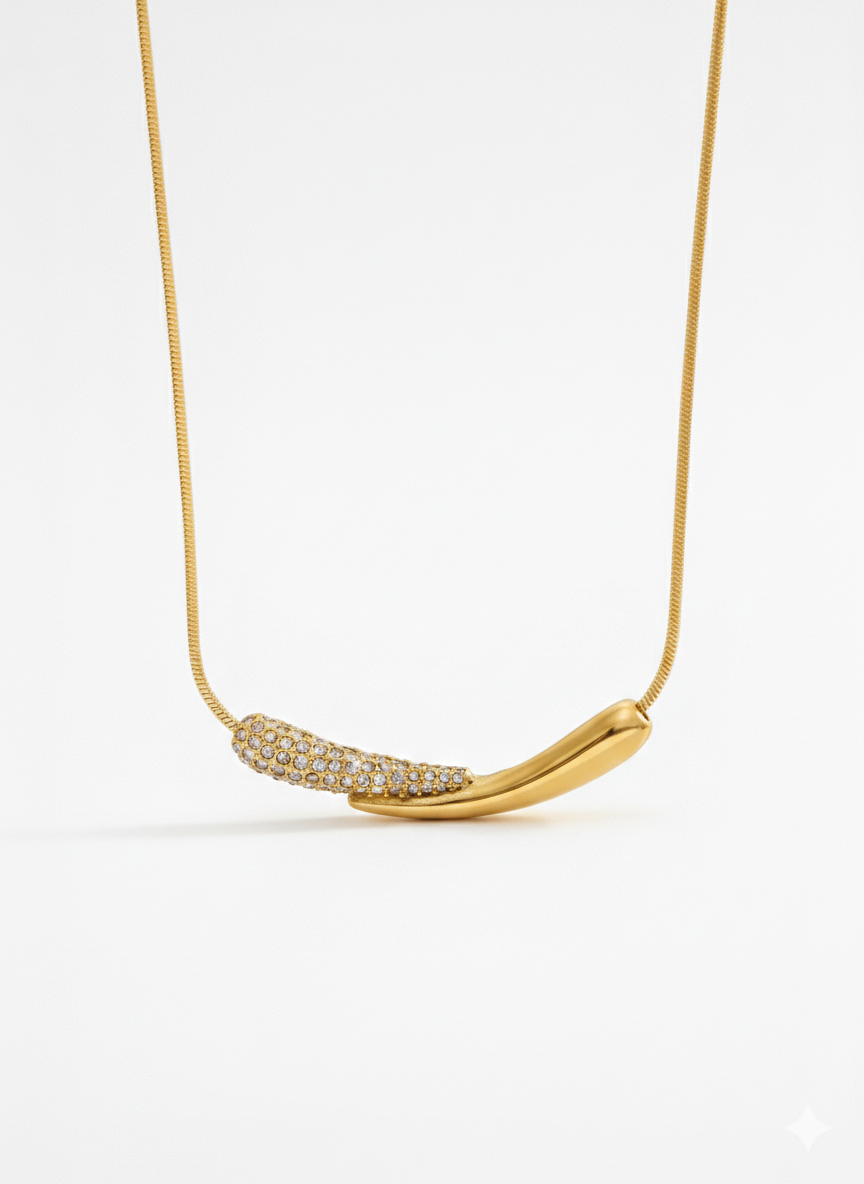 COLAR ÉLAN | ACABAMENTO EM OURO